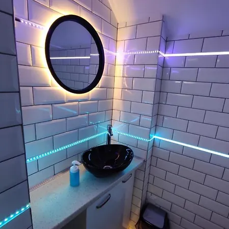 Emmabella Apartment